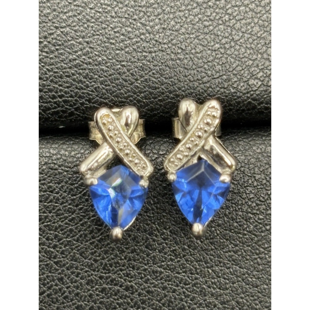 EUC Sterling Silver Blue Cubic Zirconia Stud Earrings 925 H19